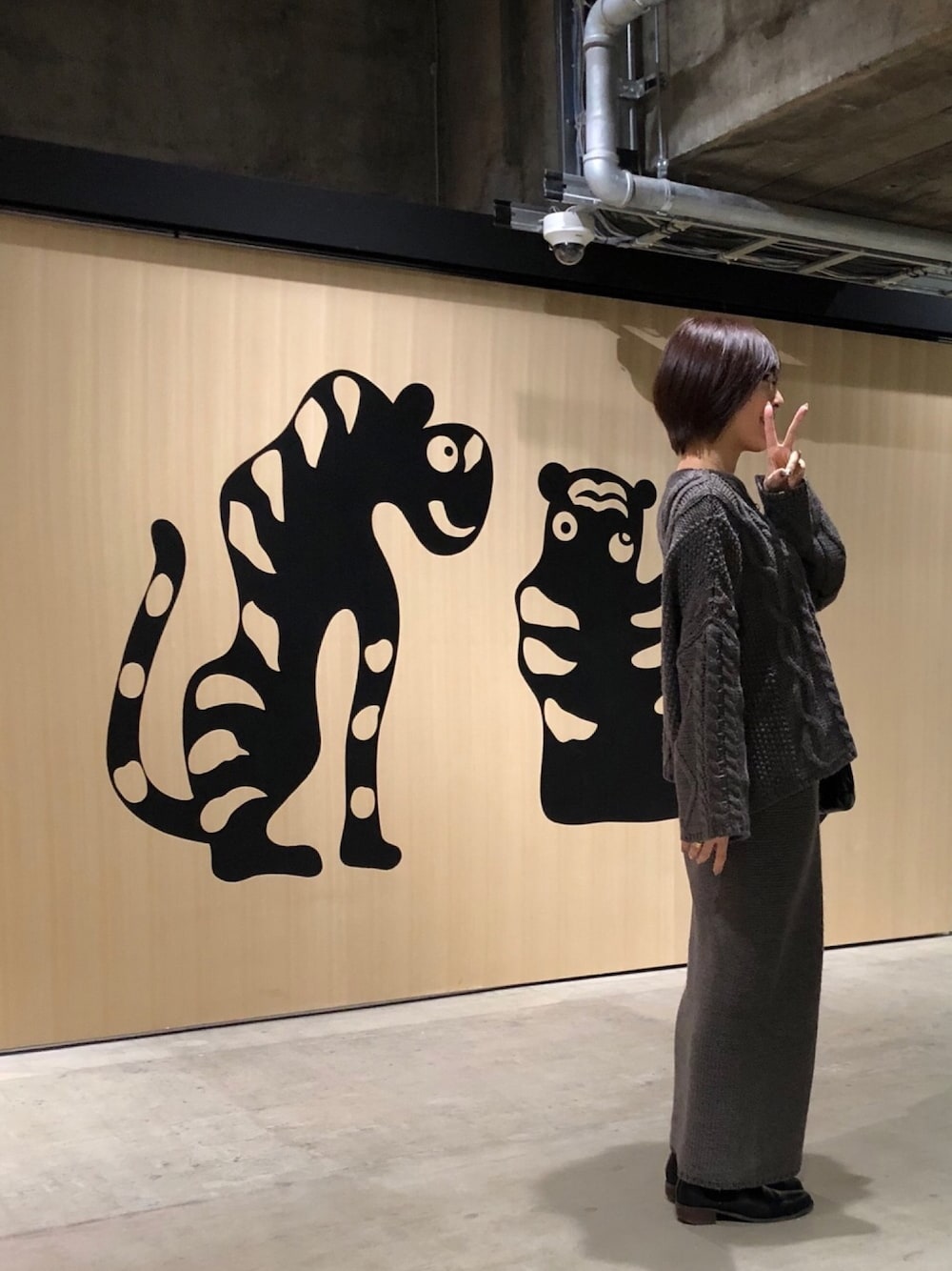 「虎屋、ニットスカート」｜「Curensologyのケーブルニット（ニット/セーター、ブラウン系）」を使った、isopppyさん（レディース・160cm）の冬コーディネートの1枚目の写真