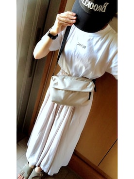 「BROOKLYNのアイテム」を使った、やまちゃん𓃹さん（レディース・158cm）の夏コーディネート