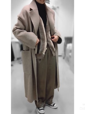 「サテンパンツ」｜「アイテム（ステンカラーコート）」を使った、やまちゃん𓃹さん（レディース・158cm）の秋コーディネート
