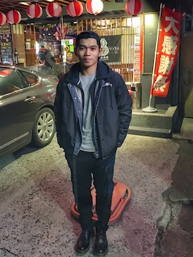 「Carhartt（カーハート）のアイテム（トレンチコート）」を使った、Franzo さん（メンズ・170cm）の冬コーディネート