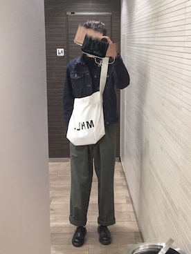 「MHL.」｜「アイテム（デニムジャケット）」を使った、haraさん（メンズ・178cm）の春コーディネート