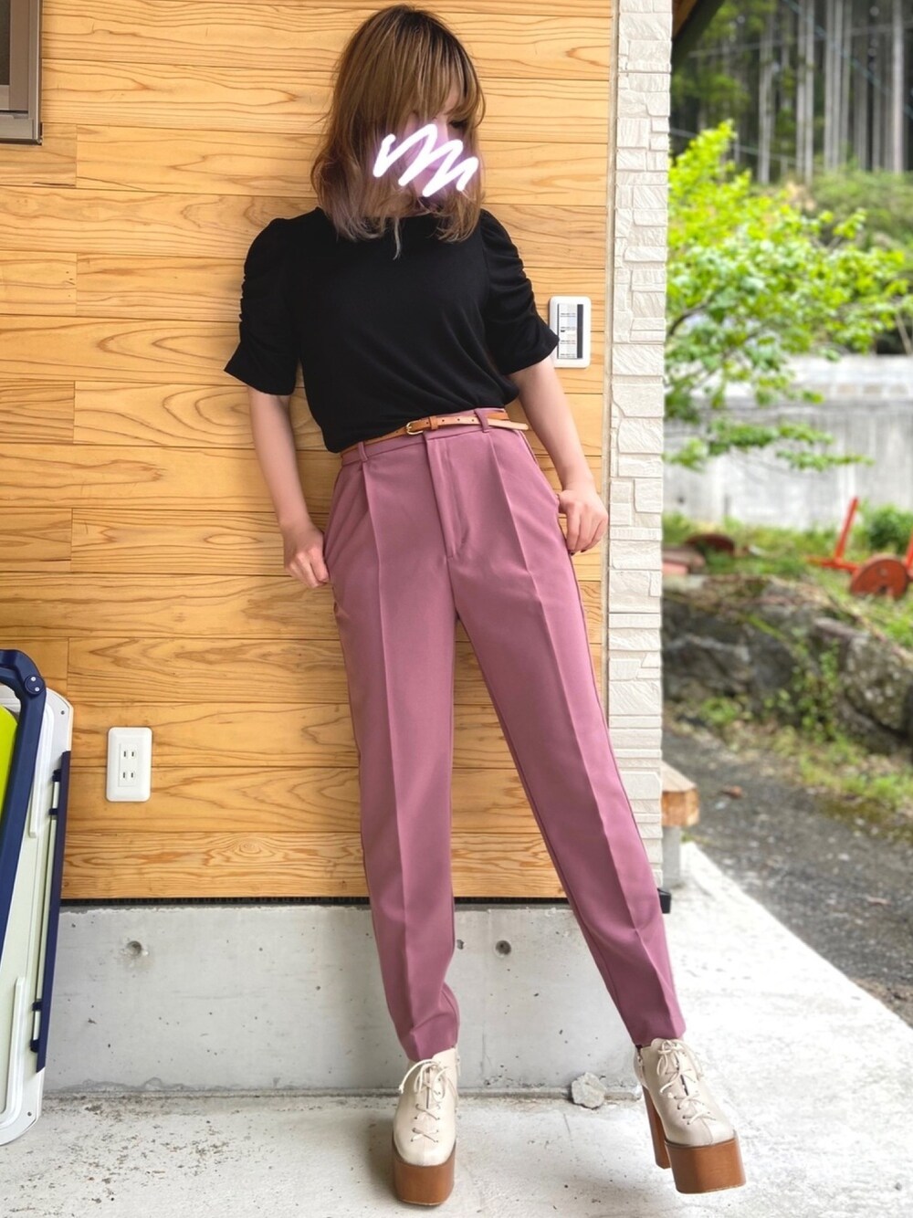 「GUのアイテム（Tシャツ/カットソー、ブラック系）」を使った、RiSa＊さん（レディース・163cm）の春コーディネートの1枚目の写真