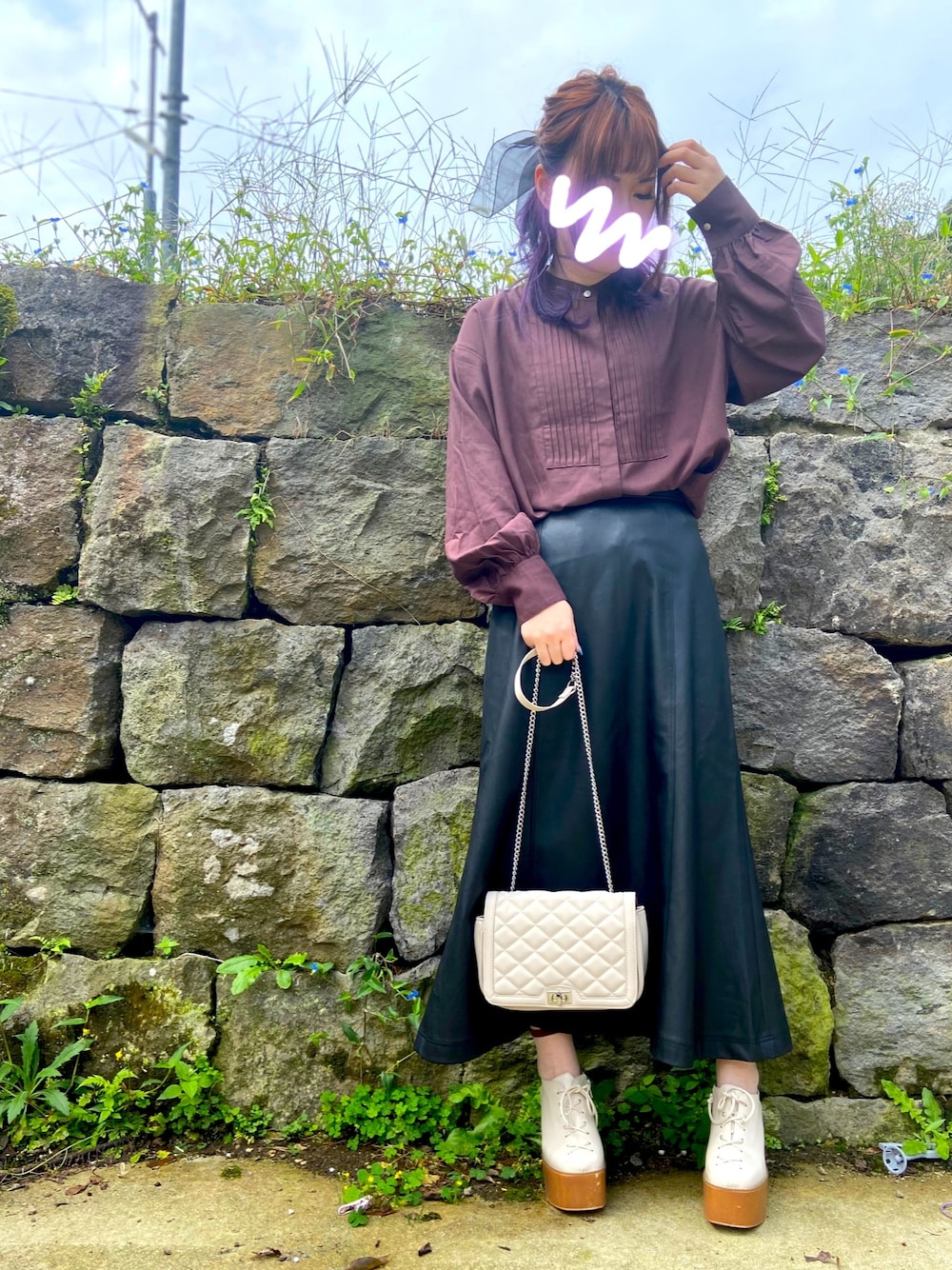 「JEANASISのレーヨンピンタックシャツLS/896499（シャツ/ブラウス、ブラウン系）」を使った、RiSa＊さん（レディース・163cm）の秋コーディネートの1枚目の写真