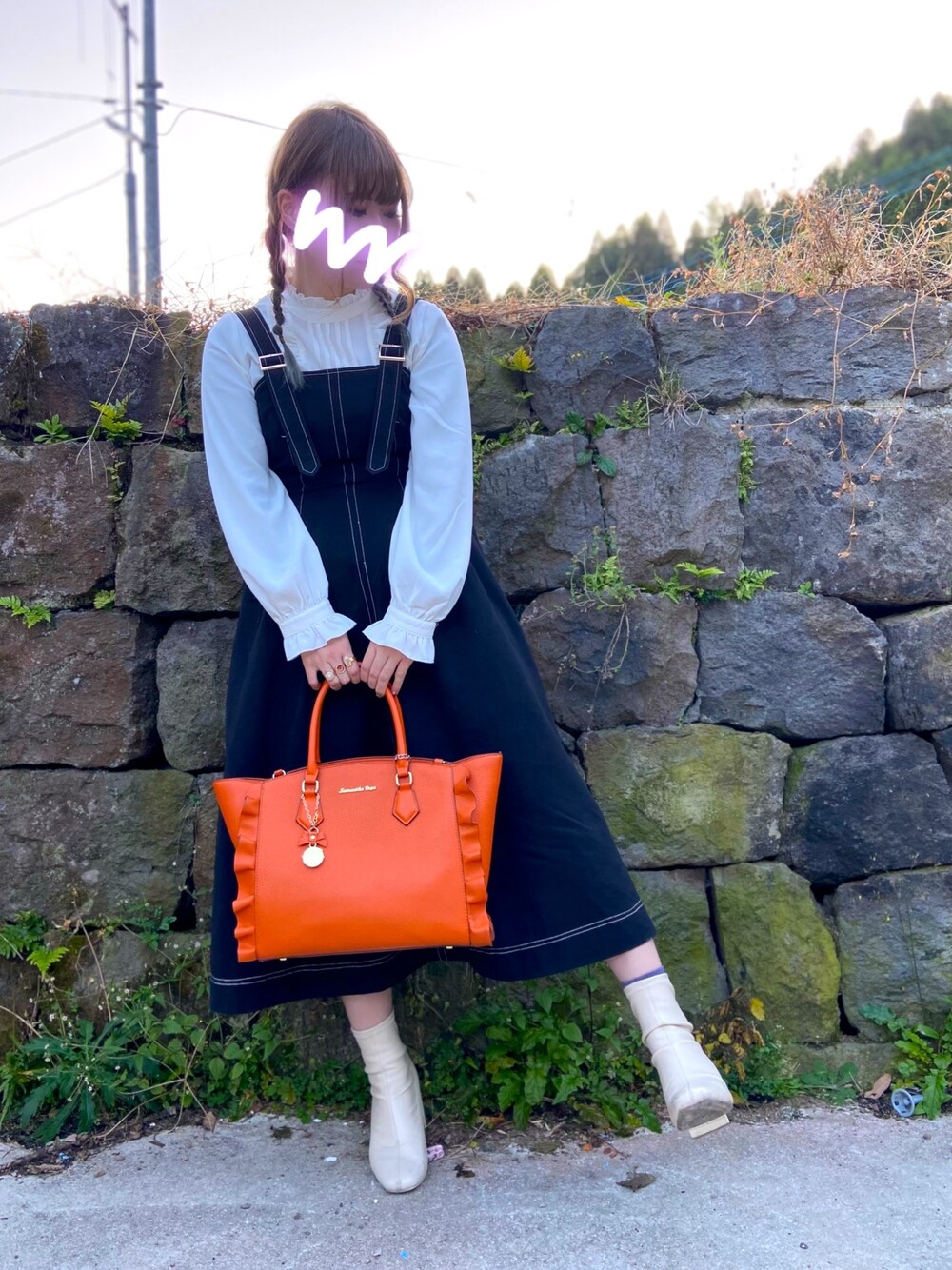 「SAMANTHAVEGAの【雑誌掲載】フラッター（大）◆（トートバッグ、オレンジ系）」を使った、RiSa＊さん（レディース・163cm）の秋コーディネートの1枚目の写真
