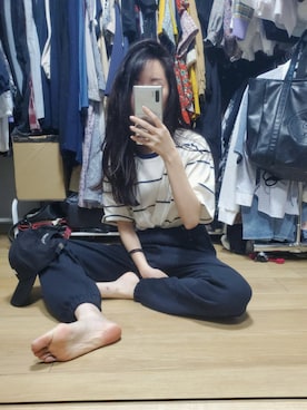 「NERDY（ノルディ）のアイテム（キャップ）」を使った、uah_styleさん（レディース・161cm）の秋コーディネート