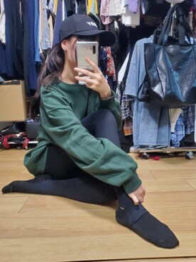 「NERDY（ノルディ）のアイテム（キャップ）」を使った、uah_styleさん（レディース・161cm）の秋コーディネート