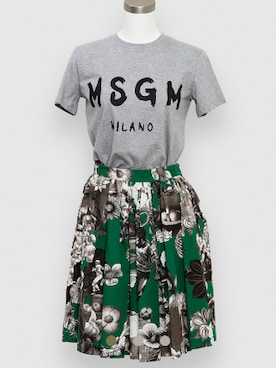 「MSGM（エムエスジーエム）のアイテム（スカート）」を使った、koroちゃんさん（レディース・158cm）の春コーディネート