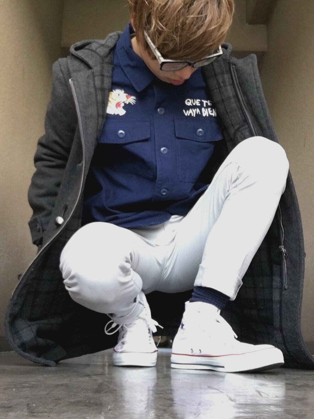 「GU、converse、キレイめ、スキニー、コート、マッシュ」｜「GUのアイテム（ダッフルコート、グレー系）」を使った、かめさん（メンズ・169cm）の冬コーディネートの1枚目の写真