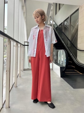 「BEAUTY&YOUTH UNITED ARROWS（ビューティーアンドユースユナイテッドアローズ）のアイテム（つなぎ/オールインワン）」を使った、多田とも美さん（レディース・166cm）の春コーディネート