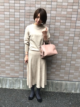 「STRAWBERRY-FIELDS（ストロベリーフィールズ）のアイテム（ニット/セーター）」を使った、Ayaさん（レディース・164cm）の冬コーディネート