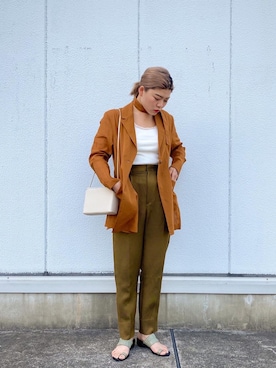 「AKIRANAKA（アキラナカ）のアイテム」を使った、結女さん（レディース・157cm）の春コーディネート