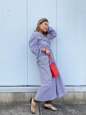 「Uhr（ウーア）のアイテム」を使った、結女さん（レディース・157cm）の春コーディネート