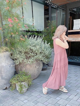 「beautiful people」｜「アイテム（ワンピース）」を使った、結女さん（レディース・157cm）の春コーディネート