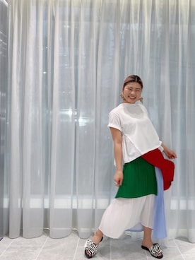 「HENRI EN VARGO（ヘンリエンヴァーゴ）のアイテム」を使った、結女さん（レディース・157cm）の春コーディネート