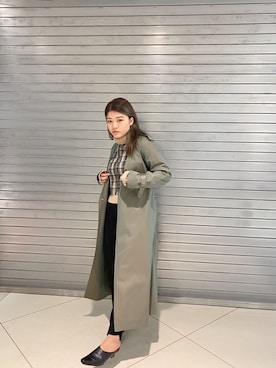 「ノーカラー」｜「アイテム（トレンチコート）」を使った、結女さん（レディース・157cm）の秋コーディネート