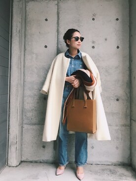 「Acne Studios（アクネストゥディオズ）のアイテム（パンプス）」を使った、伊地知朋子さん（レディース・153cm）の冬コーディネート