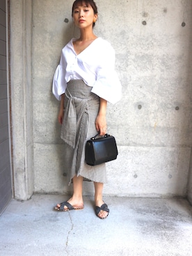 「posse（ポッセ）のアイテム」を使った、伊地知朋子さん（レディース・153cm）の夏コーディネート