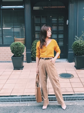 「Acne Studios（アクネストゥディオズ）のアイテム（パンプス）」を使った、伊地知朋子さん（レディース・153cm）の秋コーディネート