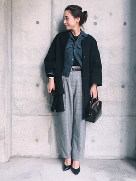 「MARC JACOBS（マークジェイコブス）のアイテム（パンプス）」を使った、伊地知朋子さん（レディース・153cm）の秋コーディネート