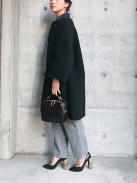 「MARC JACOBS（マークジェイコブス）のアイテム（パンプス）」を使った、伊地知朋子さん（レディース・153cm）の秋コーディネート