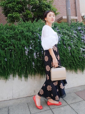 伊地知朋子さんのコーディネート