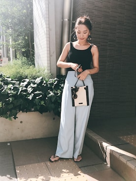 伊地知朋子さんのコーディネート