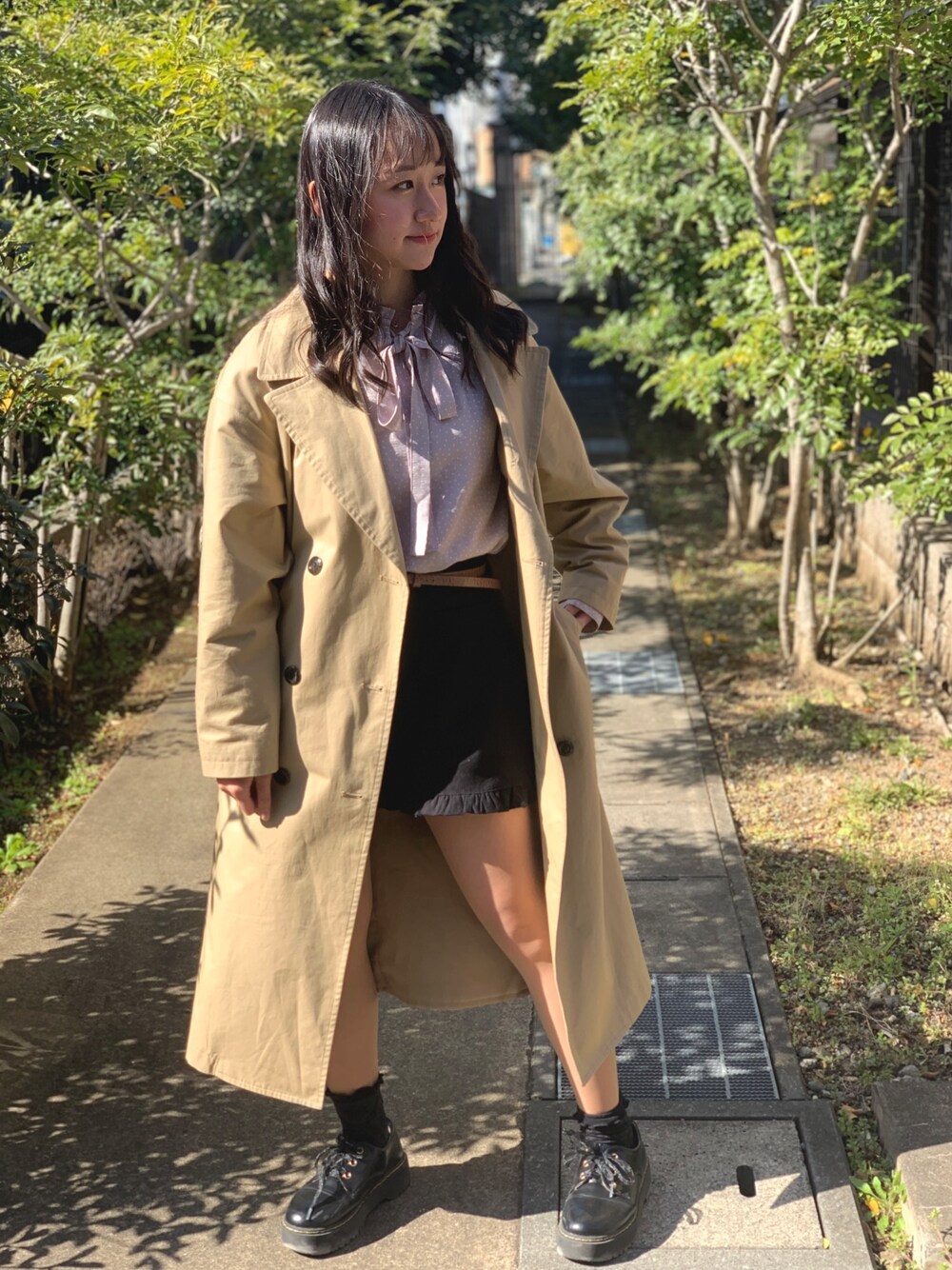 「春、ブラウス、ショッピング、パステル映える春」｜「OLIVE des OLIVEのフリルショートパンツ（その他パンツ、ブラック系）」を使った、あさん（レディース・158cm）の春コーディネートの1枚目の写真
