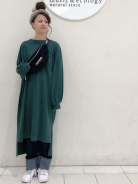 「PANTONE」｜MEGさん（レディース・160cm）の夏コーディネート
