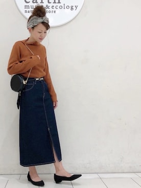 「Lee（リー）のアイテム（デニムスカート）」を使った、MEGさん（レディース・160cm）の秋コーディネート