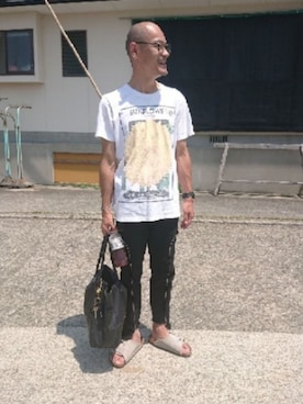 「OLD PARK（オールドパーク）のアイテム（その他パンツ）」を使った、ケムマキさん（メンズ・177cm）の夏コーディネート