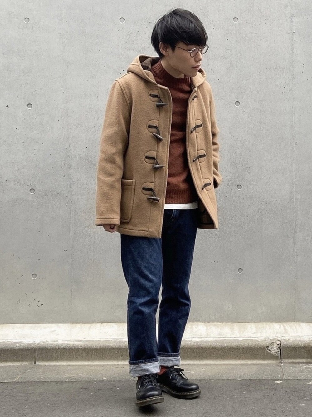 「冬アウター着回しチャレンジ、LONDON Tradition、UNIQLO、UNIQLO U、orslow、Dr.Martens、低身長、ダッフルコート、デニムパンツ、レイヤードスタイル」｜「orSlowのorSlow/オアスロウ IVY FIT DENIM107/アイビーフィット デニム/スリムフィット デニム（デニムパンツ、ブルー系）」を使った、yukkii_さん（メンズ・161cm）の冬コーディネートの1枚目の写真
