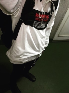 「NEONSIGN（ネオンサイン）のアイテム（財布/小物）」を使った、sbyさん（メンズ・170cm）の春コーディネート