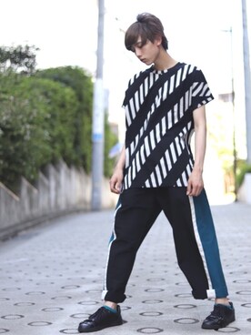 「SHAREEF（シャリーフ）のアイテム（スニーカー）」を使った、ht8mikoissさん（メンズ・175cm）の夏コーディネート
