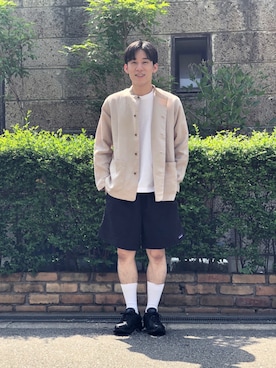「アイテム（カバーオール）」を使った、岡田　淳志さん（メンズ・172cm）の春コーディネート
