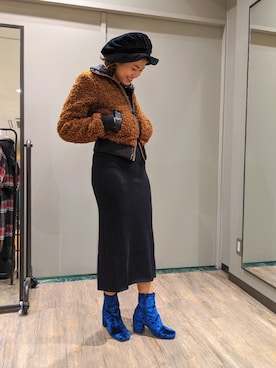 「ショートブルゾン」｜「アイテム（ライダースジャケット）」を使った、Fujisawaさん（レディース・155cm）の秋コーディネート