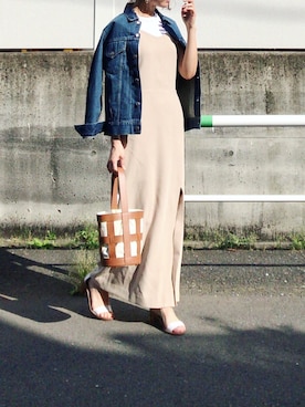 「HYKE」｜「アイテム（デニムジャケット）」を使った、hito.wearさん（レディース・164cm）の春コーディネート