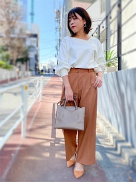 「HASHIBAMI（ハシバミ）のアイテム（バッグ）」を使った、nano・universe lady's　STAFFさん（レディース・156cm）の冬コーディネート