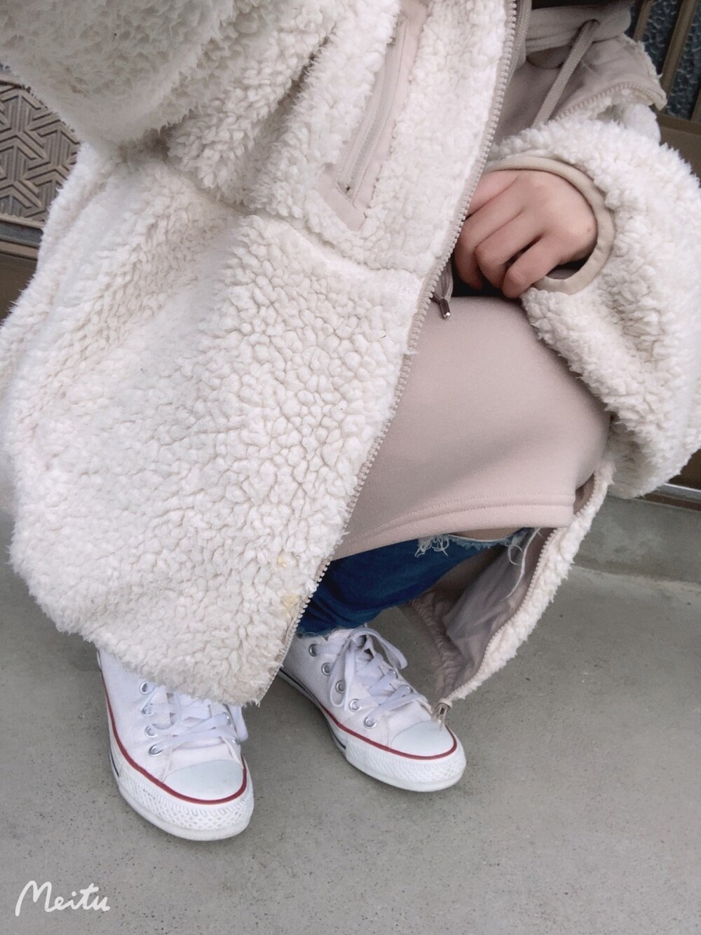 「WEGOのWEGO/スーパーフィットクラッシュスキニーパンツ（デニムパンツ、ブルー系）」を使った、U!さん（レディース・156cm）の冬コーディネートの1枚目の写真