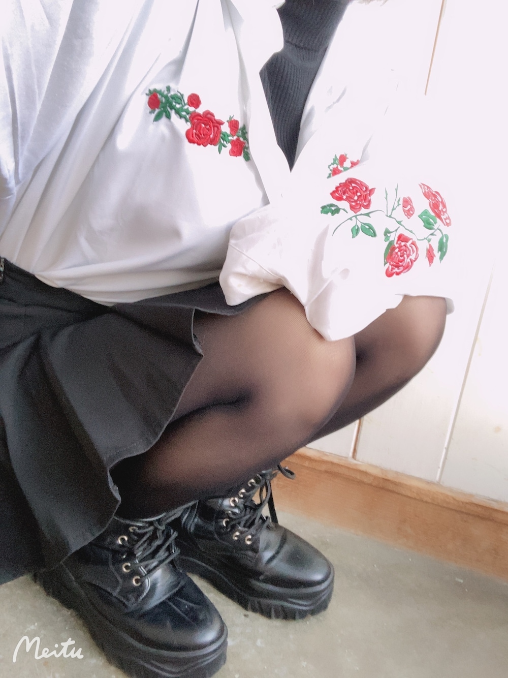 「GUのアイテム（トップス、ブラック系）」を使った、U!さん（レディース・156cm）の冬コーディネートの1枚目の写真
