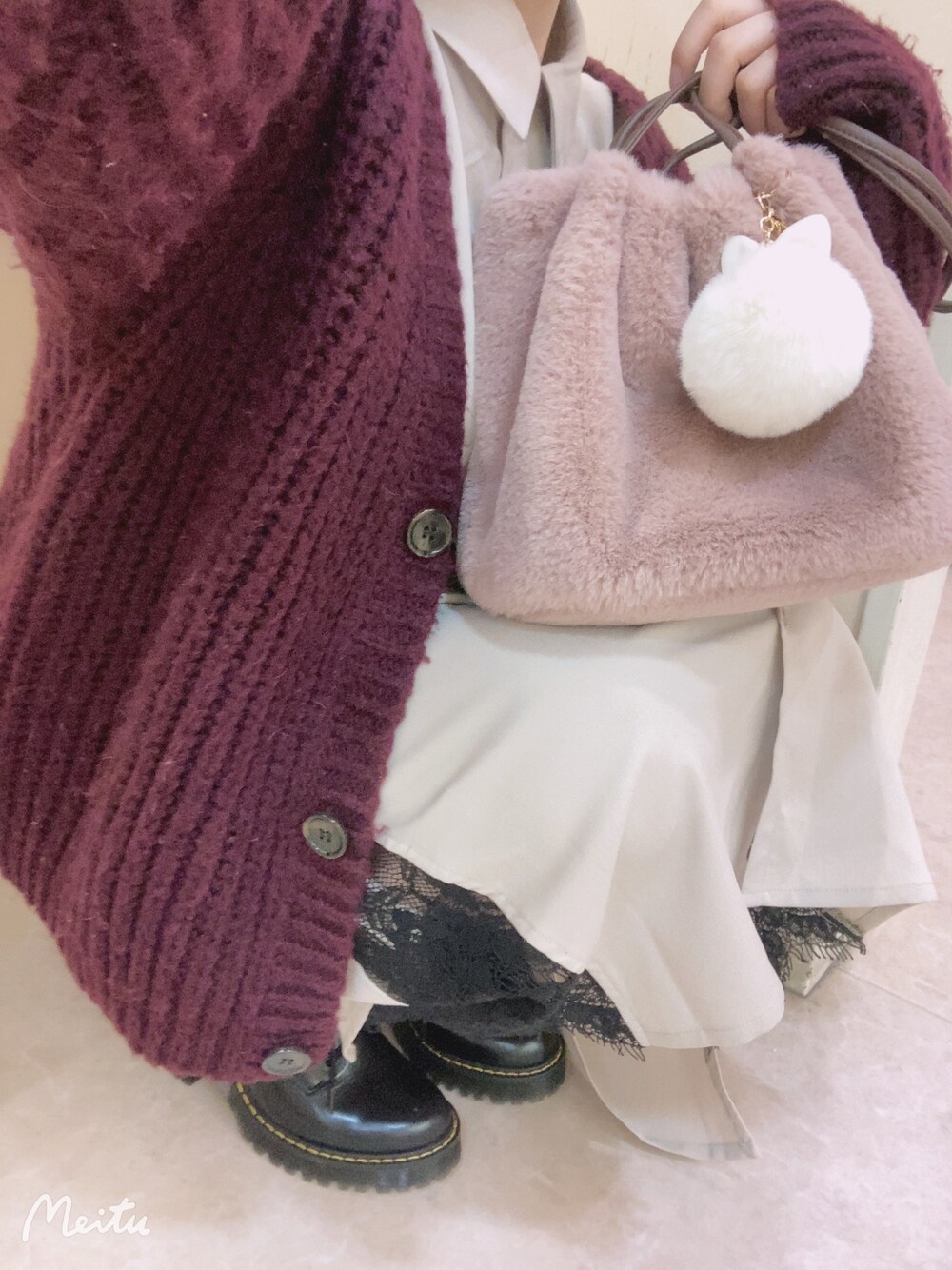 「Dr. MartensのDr.Martens / SEIRENE SALOME_mtn（ブーツ、ブラック系）」を使った、U!さん（レディース・156cm）の冬コーディネートの1枚目の写真