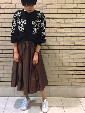 「刺繍ニット」｜nami.kさん（レディース・171cm）の秋コーディネート