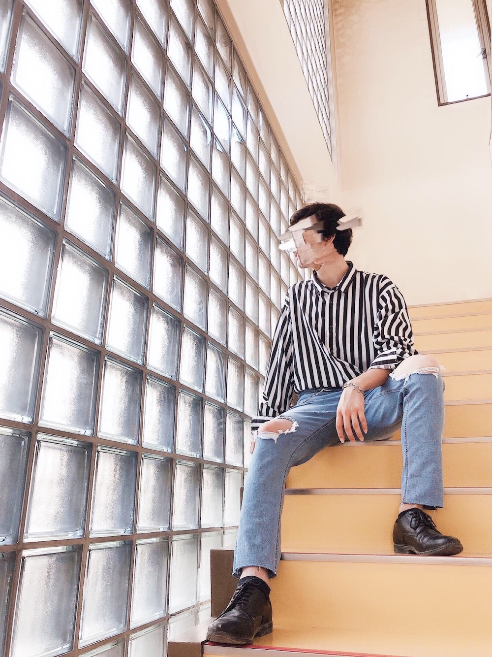「おしゃれさんと繋がりたい、韓国ファッション、韓国風コーデ、韓国コーデ、韓国ブランド、高校生、タックイン、プチプラ、プチプラコーデ」｜「Availのアイテム（シャツ/ブラウス、ブラック系）」を使った、りゅうきさん（メンズ・180cm）の夏コーディネートの1枚目の写真