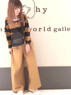 「ラガーシャツ」｜「アイテム（パンツ）」を使った、イーハイフンワールドギャラリーさん（レディース・161cm）の秋コーディネート