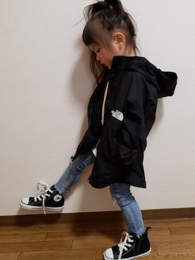 「northface（ノースフェイス）のアイテム（ジャケット/アウター、ブラック系）」を使った、momoさん（キッズ・100cm）の秋コーディネート