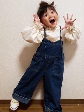 「y__nのアイテム（シャツ/ブラウス、ホワイト系）」を使った、momoさん（キッズ・100cm）の秋コーディネート