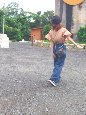 「earth music&ecology（アースミュージックアンドエコロジー）のアイテム（キャスケット、ブラック系）」を使った、miyaさん（レディース・158cm）の夏コーディネート