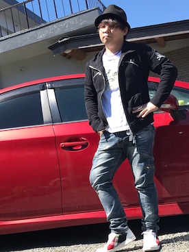 「BLACK LABEL CRESTBRIDGE（ブラックレーベル・クレストブリッジ）のアイテム（スニーカー）」を使った、PANDAさん（メンズ・166cm）の春コーディネート