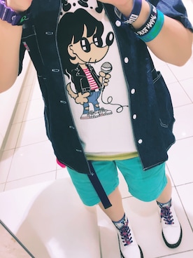 「アイテム（腕時計、パープル系）」を使った、成瀬さん（レディース・157cm）の春コーディネート