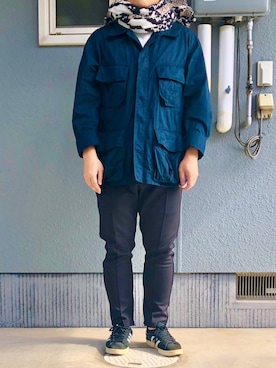 「スネーク柄」｜「アイテム（ミリタリージャケット）」を使った、けいじみさん（メンズ・174cm）の秋コーディネート