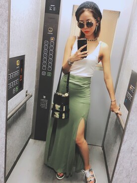 「H&M（エイチ・アンド・エム）のアイテム（スカート、グリーン系）」を使った、Natsuさん（レディース・170cm）の夏コーディネート